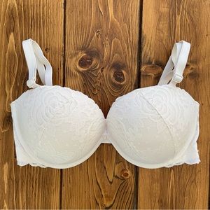 Victoria’s Secret Bra Date Plunge Push-up Multi-way